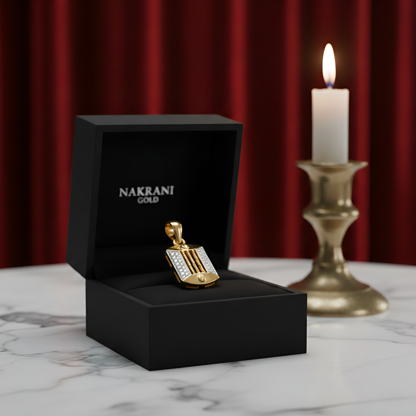 Stylish Gold Men Pendant