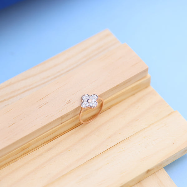 Elegant Rose Gold Flower Ring with Lab-Grown Diamonds – Delicate & Ethical Beauty