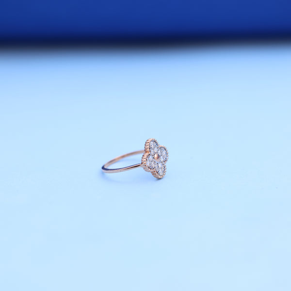 Elegant Rose Gold Flower Ring with Lab-Grown Diamonds – Delicate & Ethical Beauty
