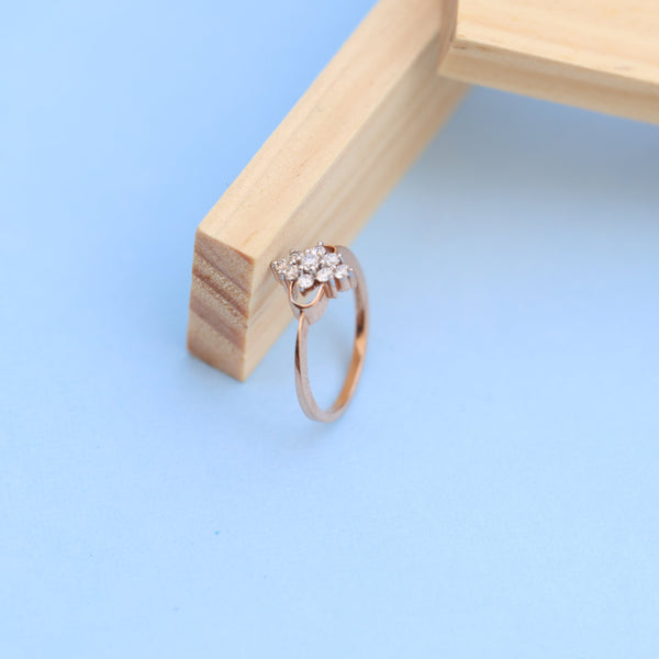 Elegant Rose Gold Lab-Grown Diamond Ladies Ring – Vintage Cluster Design
