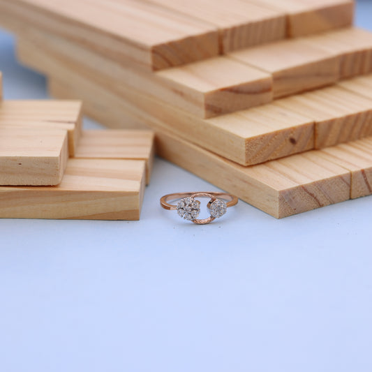 "Luxury Lab-Grown Diamond Ring – Elegant & Ethical Sparkle"
