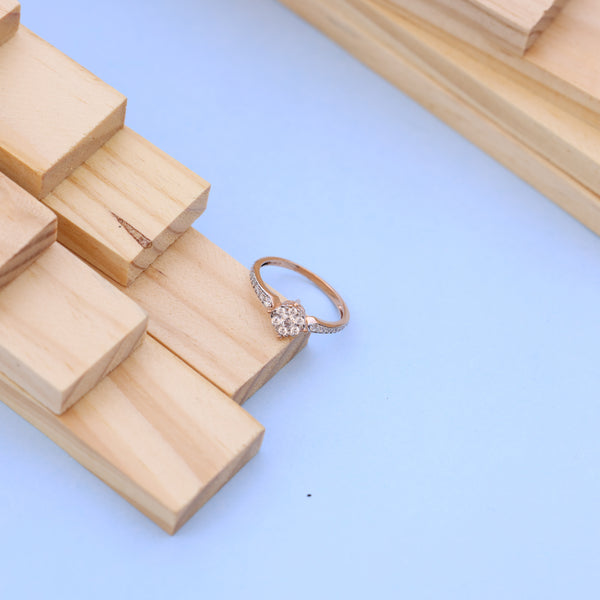 Elegant Rose Gold American Diamond Ladies Ring – Sparkling Cluster Design
