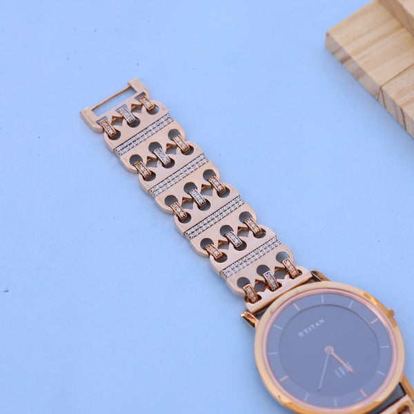 Titan Men watch 18ct Rose Gold Bracelet with American Diamonds | Black Dial