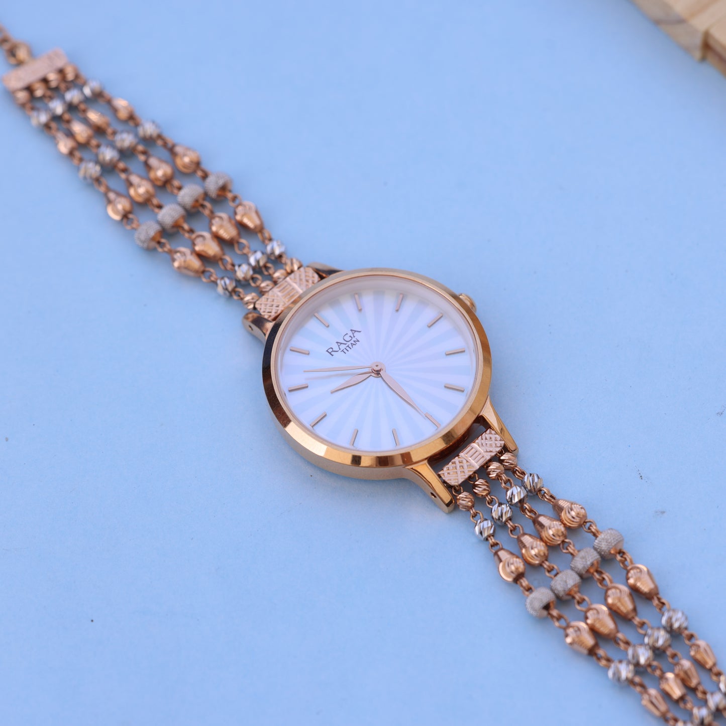 Elegant Raga Women’s Gold Watch – Designer Pearl Chain Strap | Premium Ethnic Style By Nakrani Gold