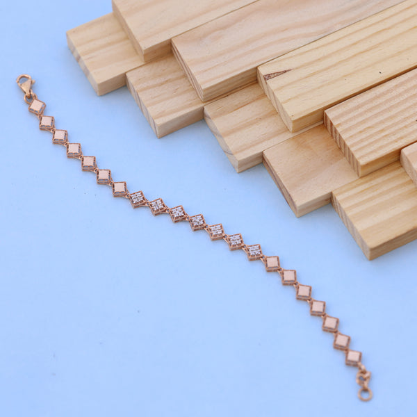 Elegant Square-Link Bracelet with American Diamonds – Chic & Timeless