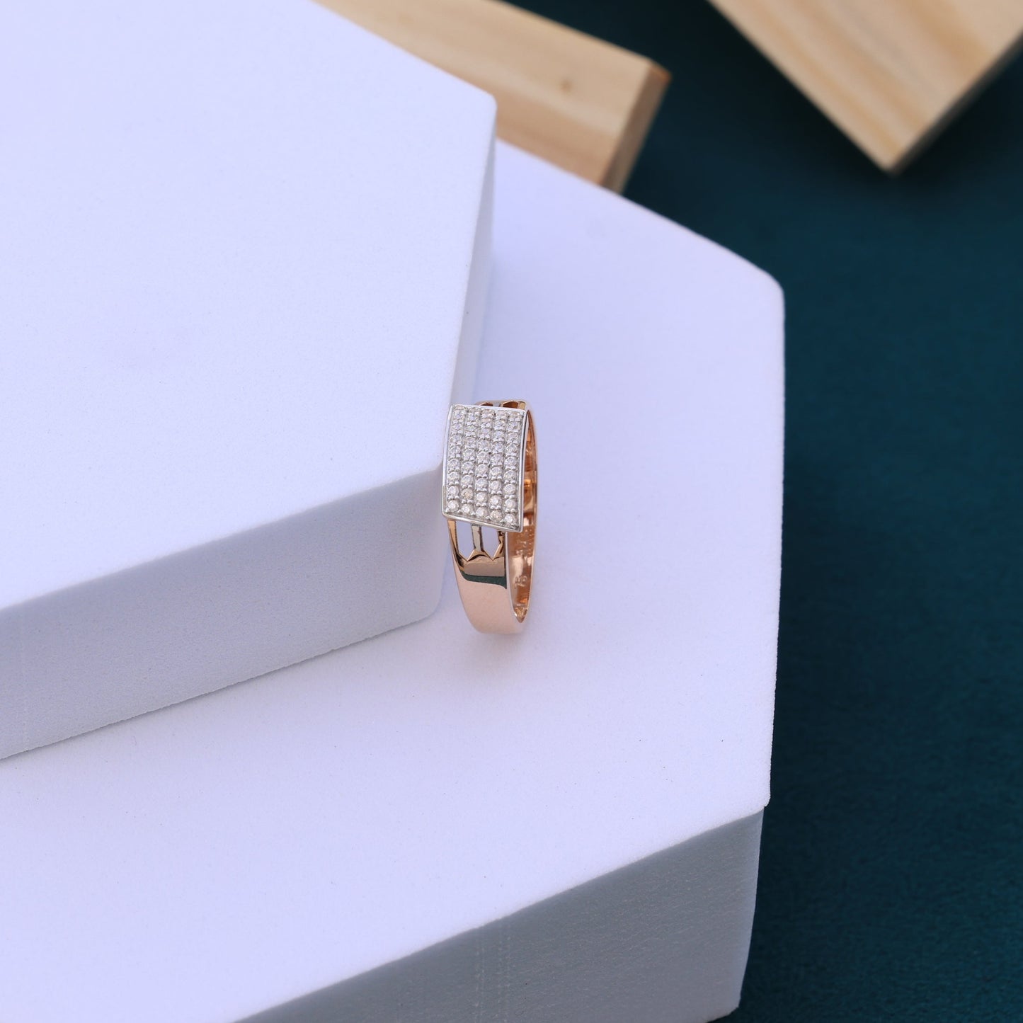 Luxurious Curved Panel Moissanite Ring | Men's Elegant Rose Gold Finish