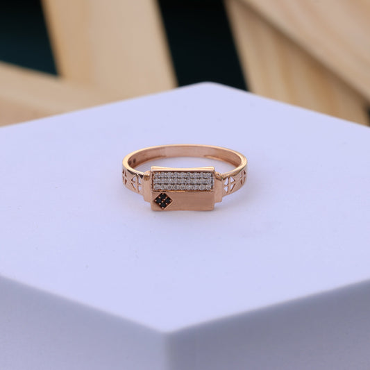 Men’s Gold Ring with Moissanite diamonds