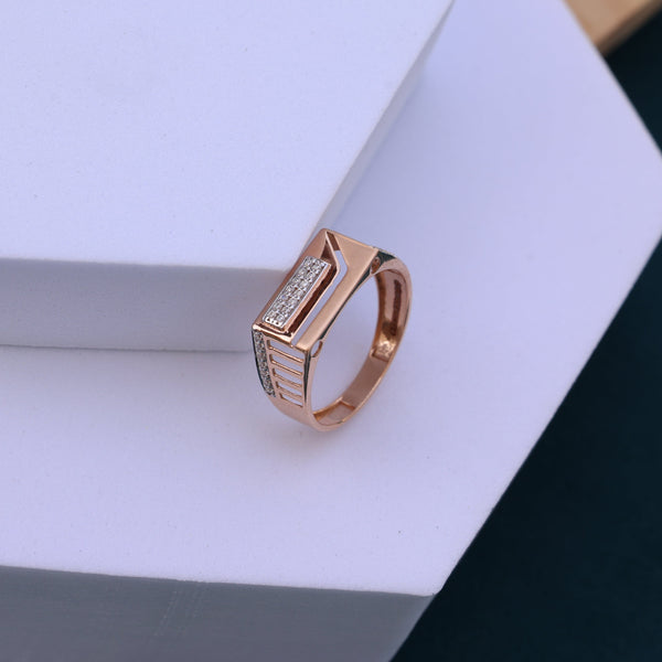 Men's Moissanite Diamond Ring – Modern V-Shape Design