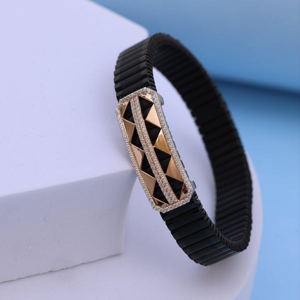 Stylish Gold Men's Bracelet with American Diamonds