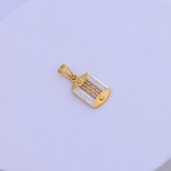 Stylish Gold Men Pendant