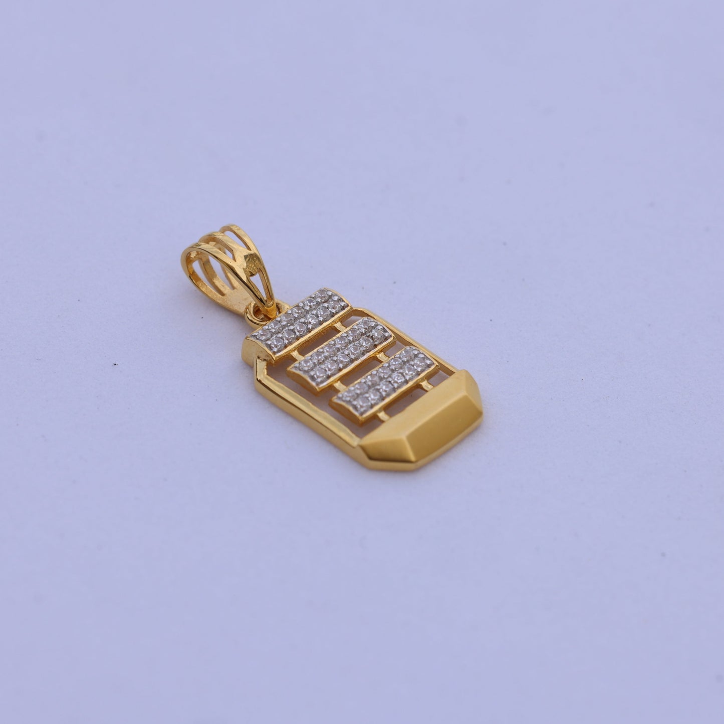 Gold men’s pendant