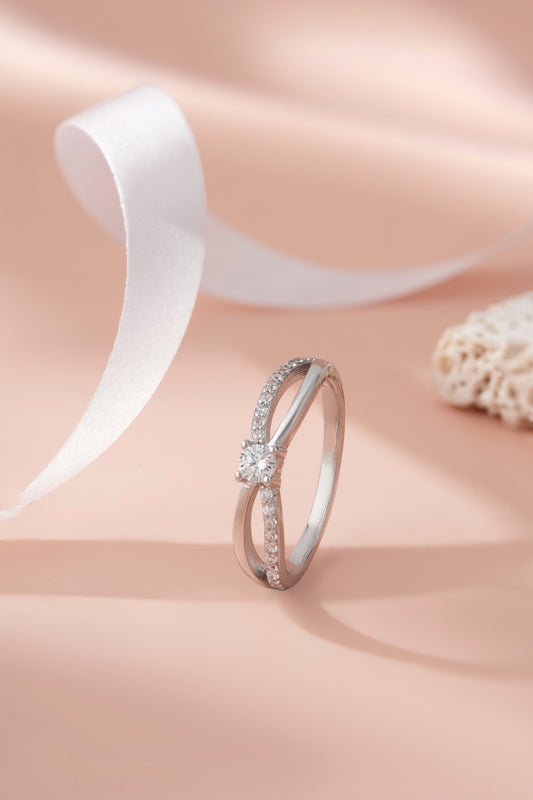 925 Sterling Silver Women Ring American Diamond Split Shank Wedding Engagement Band