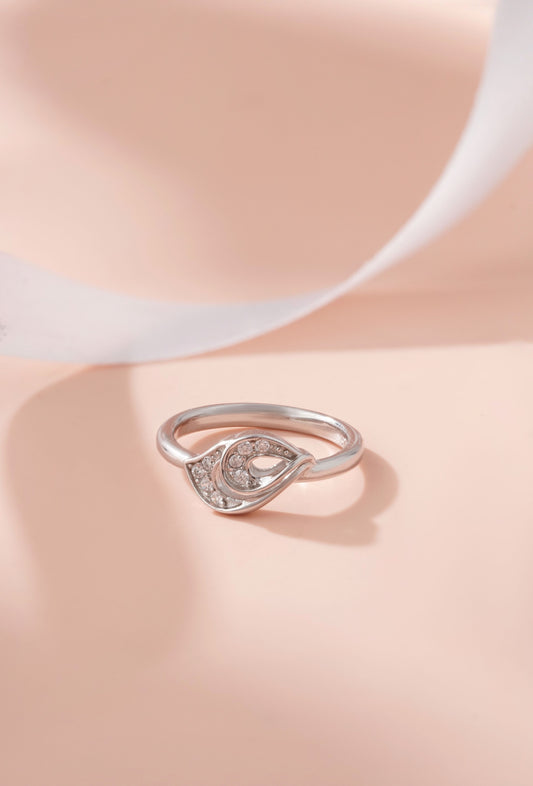 925 Sterling Silver Intertwined Teardrop Ring for Women