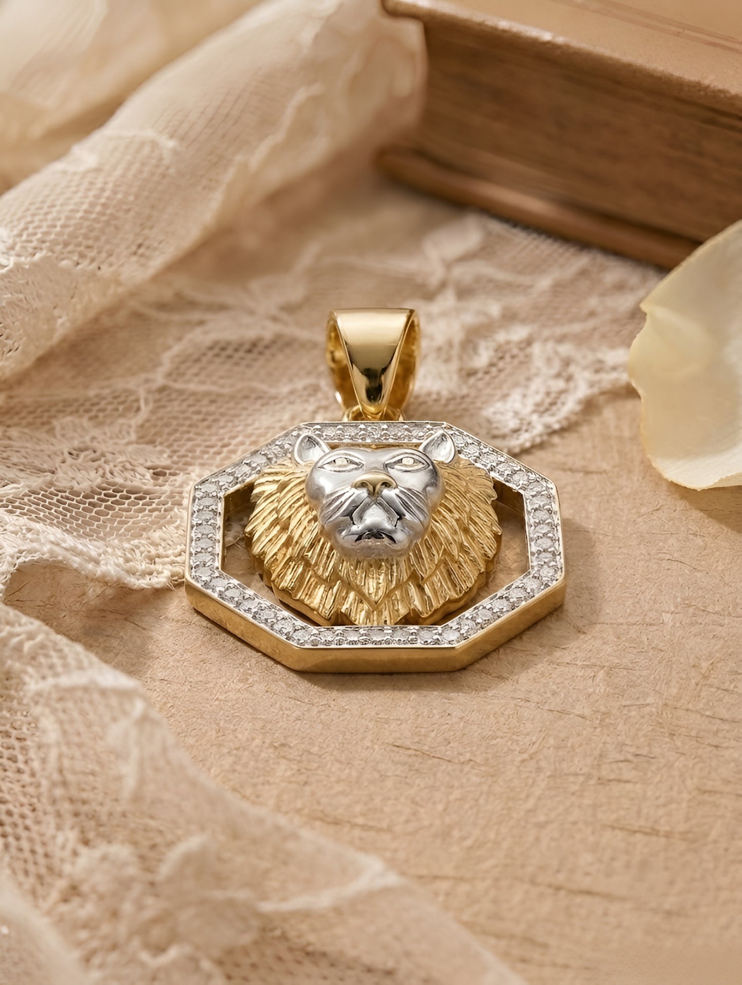 Mens 14K Gold Two Tone Lion Head Pendant