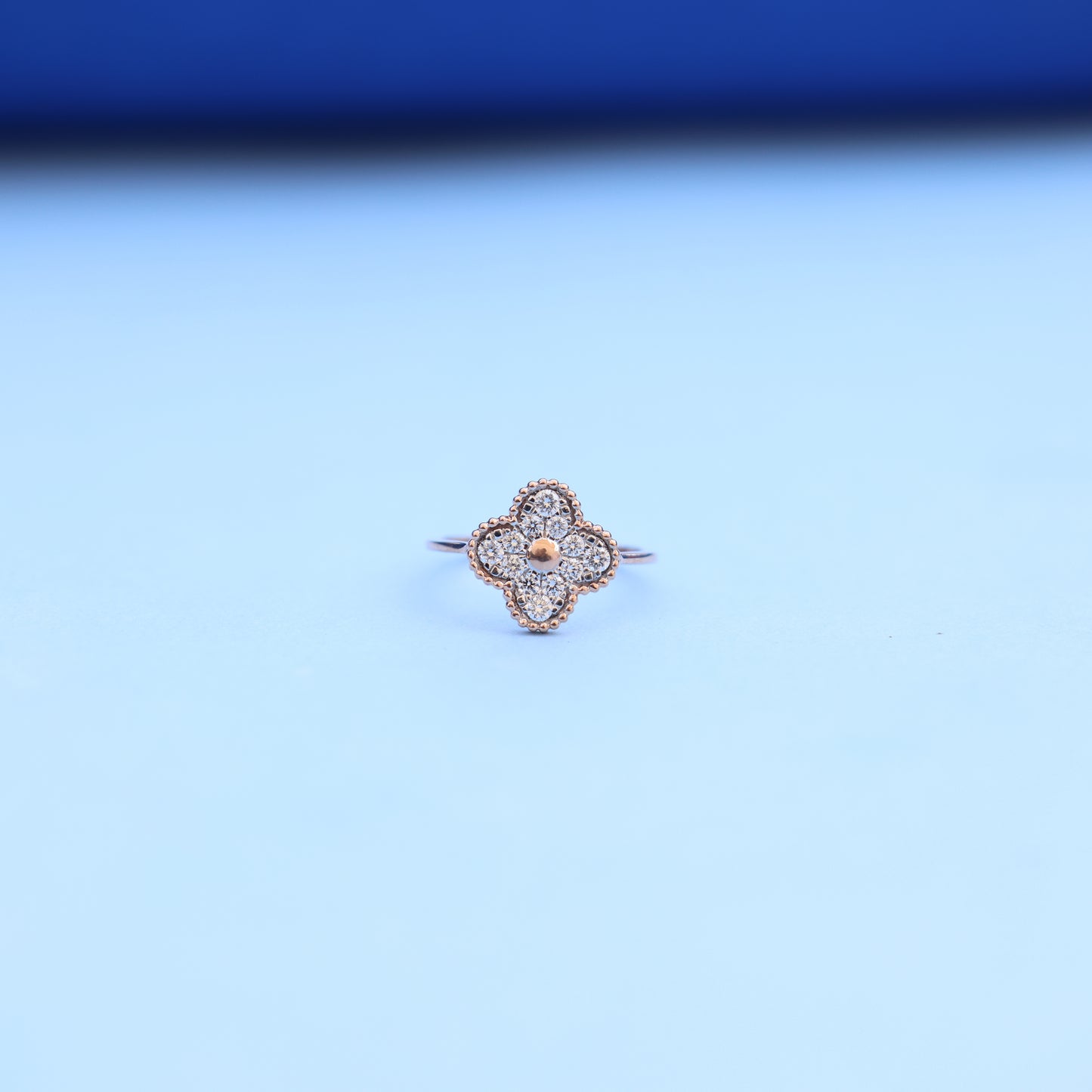 Elegant Rose Gold Flower Ring with Lab-Grown Diamonds – Delicate & Ethical Beauty