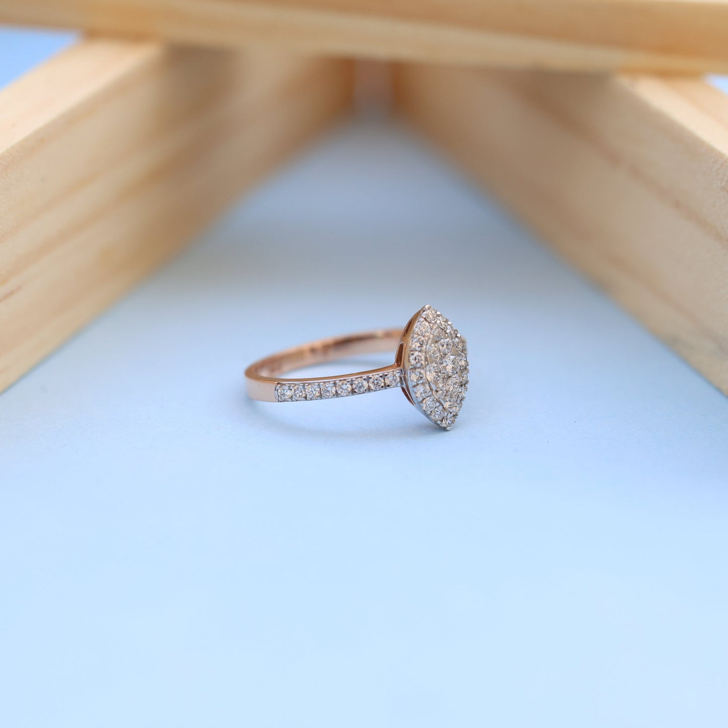 Elegant Marquise Cluster Ladies Ring with Lab-Grown Diamonds