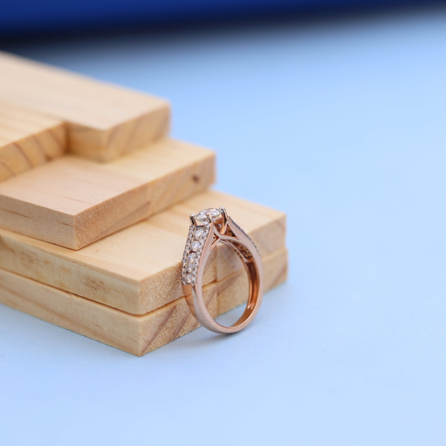 Stunning Lab-Grown Diamond Engagement Ladies Ring – Rose Gold, Ethical Luxury