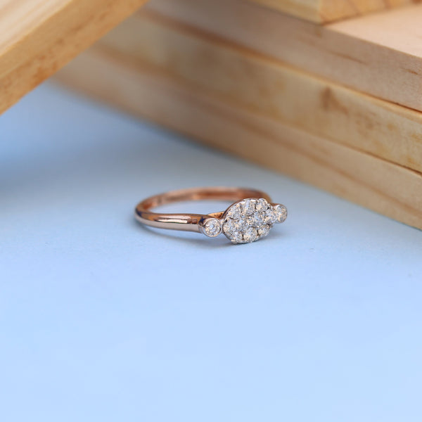 Elegant Rose Gold Ladies Ring with Lab-Grown Diamond Cluster – Marquise Style