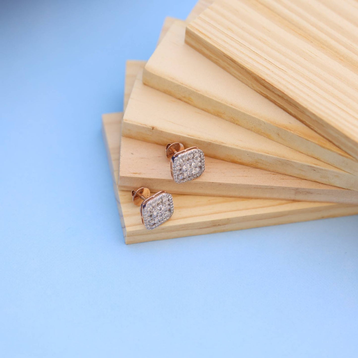 "Luxurious Lab-Grown Diamond Earrings - Square Stud Design - Eco-Friendly & Elegant"