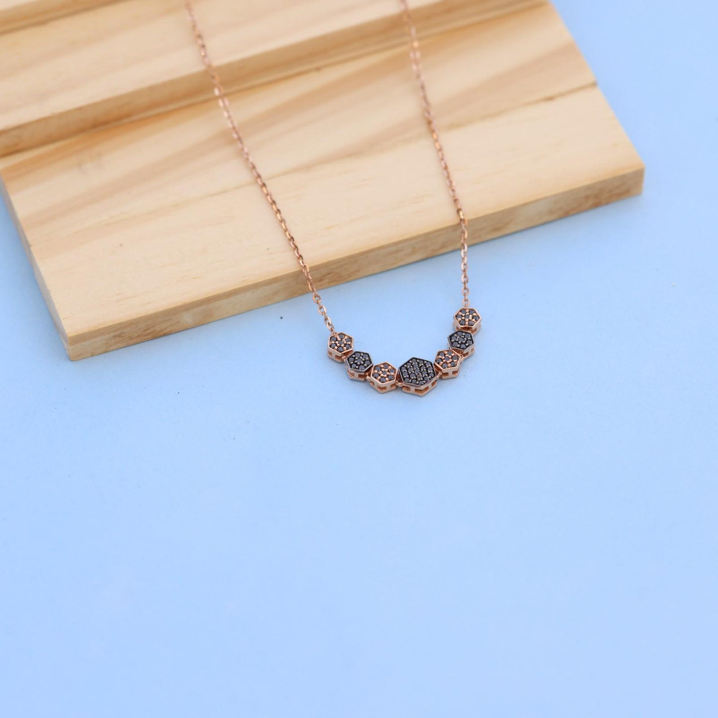 Elegant Hexagonal Pendant Necklace with American Diamonds – Exclusively by Nakrani Gold