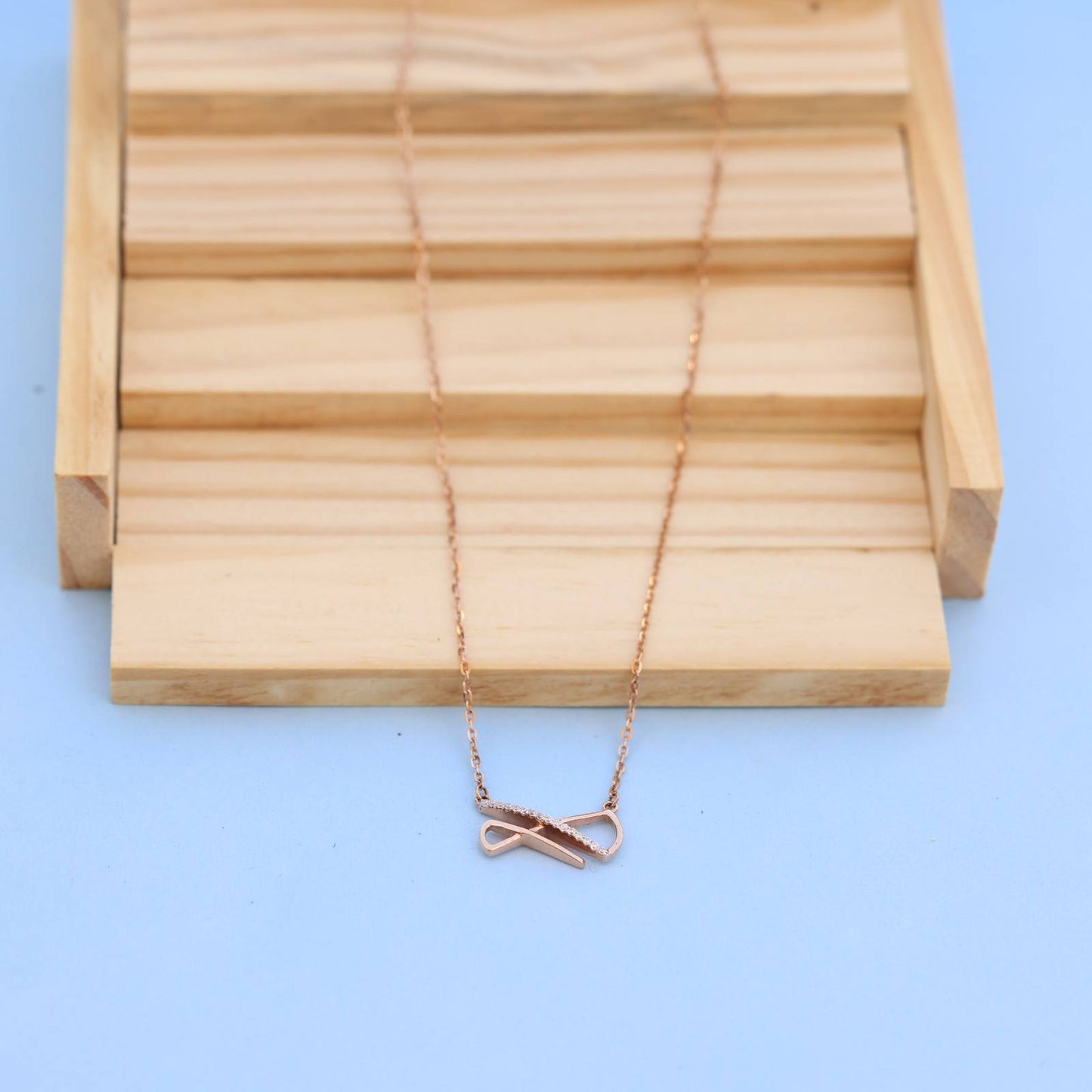 Elegant ROSE Gold Necklace with Diamonds