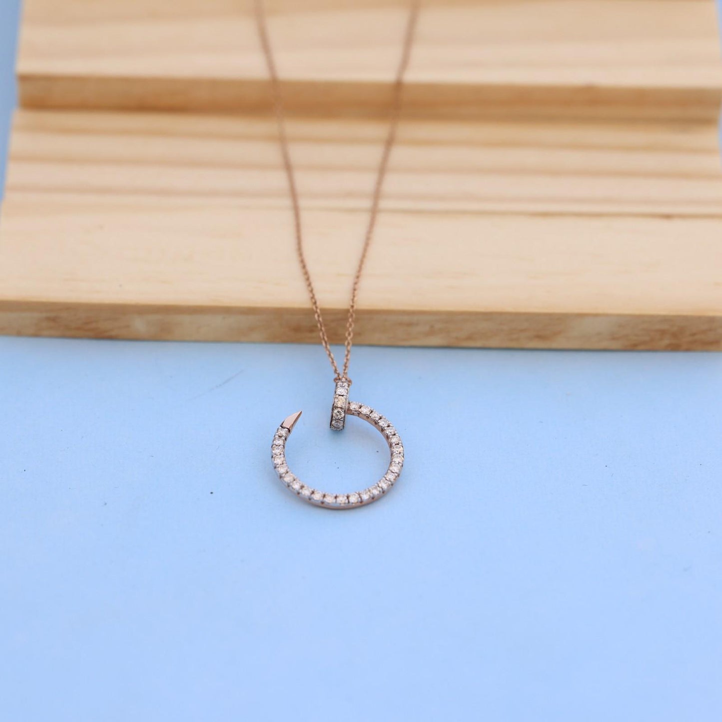 Exquisite Rose Gold chain with Lab-Grown Diamond Pendant