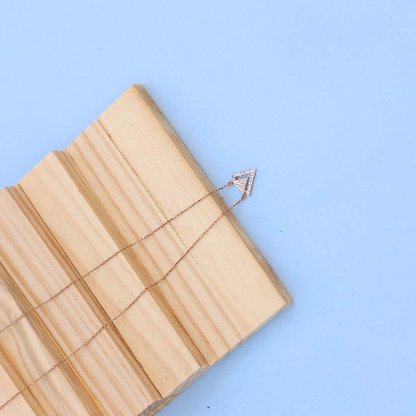 "Exquisite Geometric Pendant Necklace with Lab-Grown Diamonds | Modern Elegance"