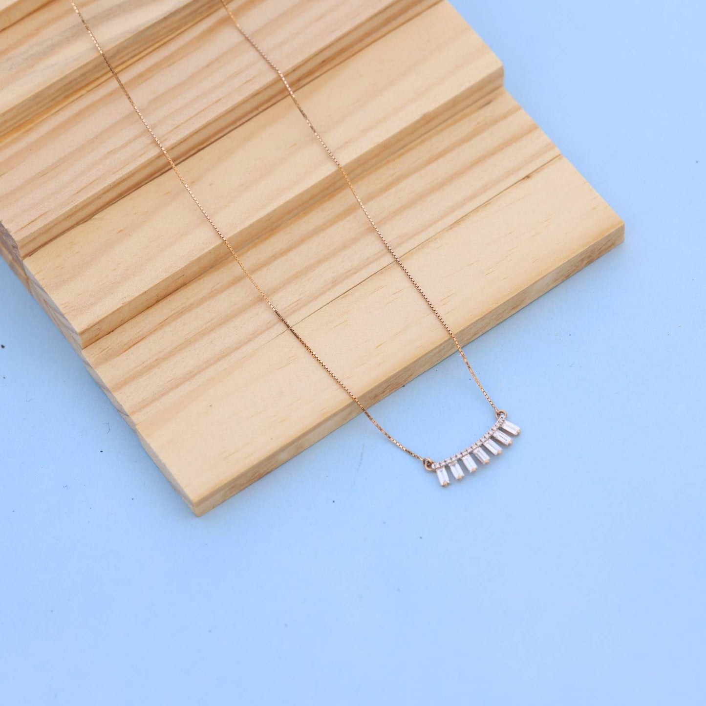 Lab-Grown Diamond Necklace: Statement of Ethical Luxury