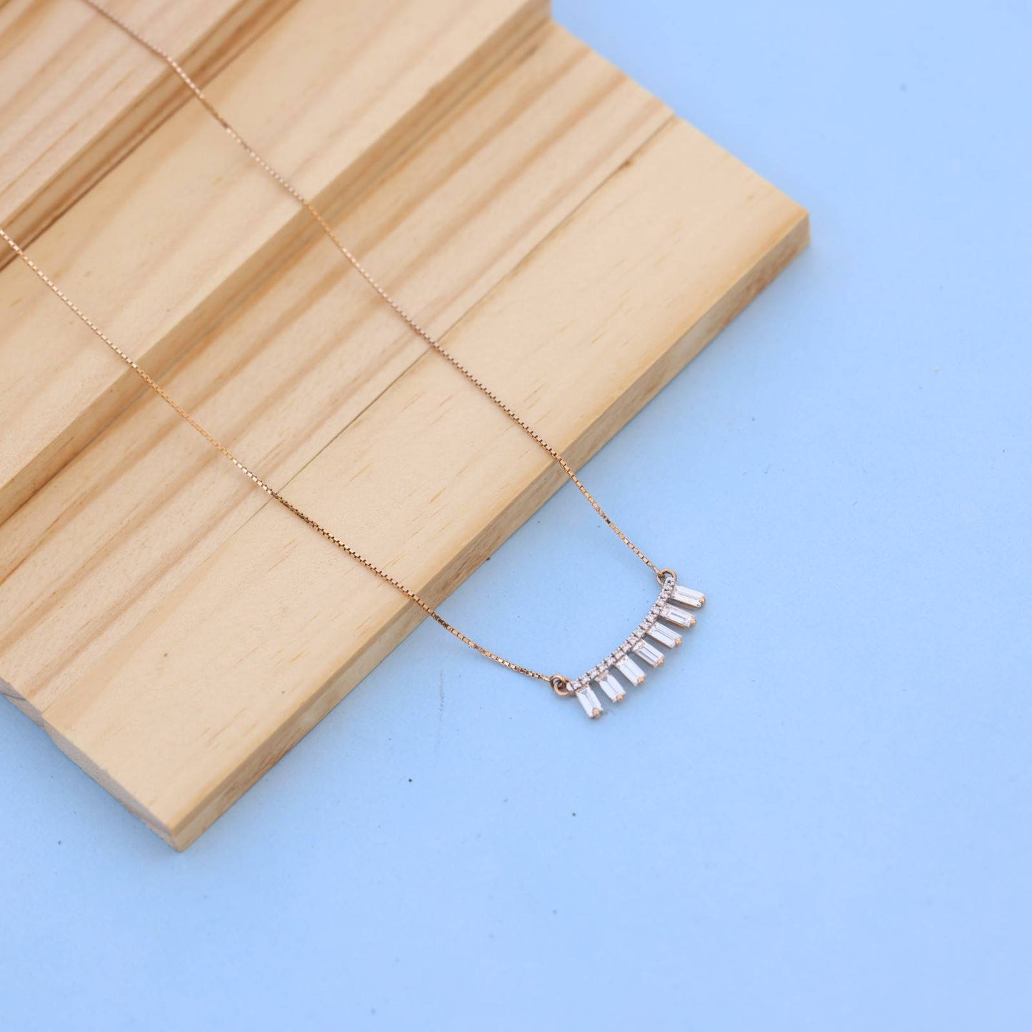 Lab-Grown Diamond Necklace: Statement of Ethical Luxury