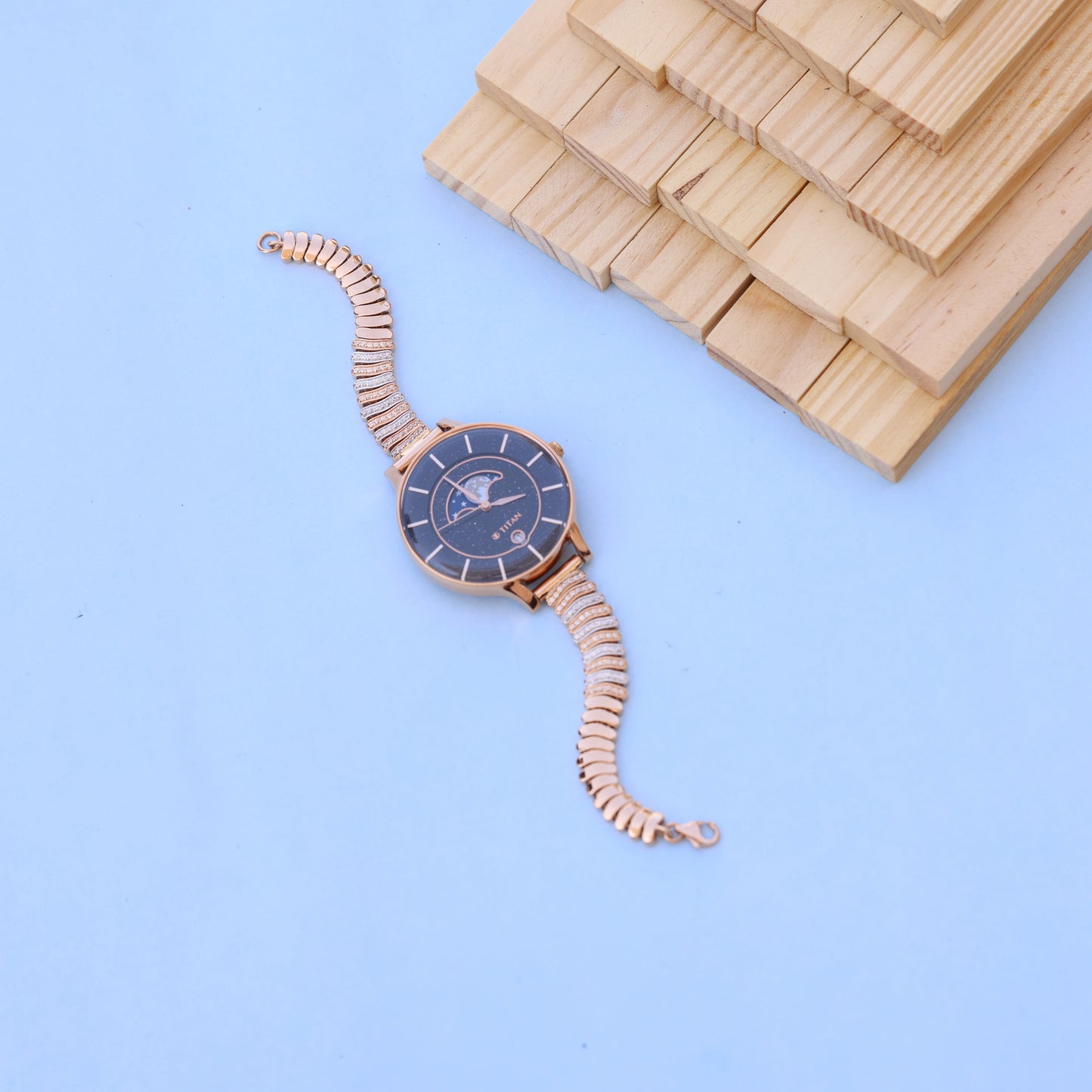 Luxury Women's Watch with Moonphase Dial & American Diamond Bracelet