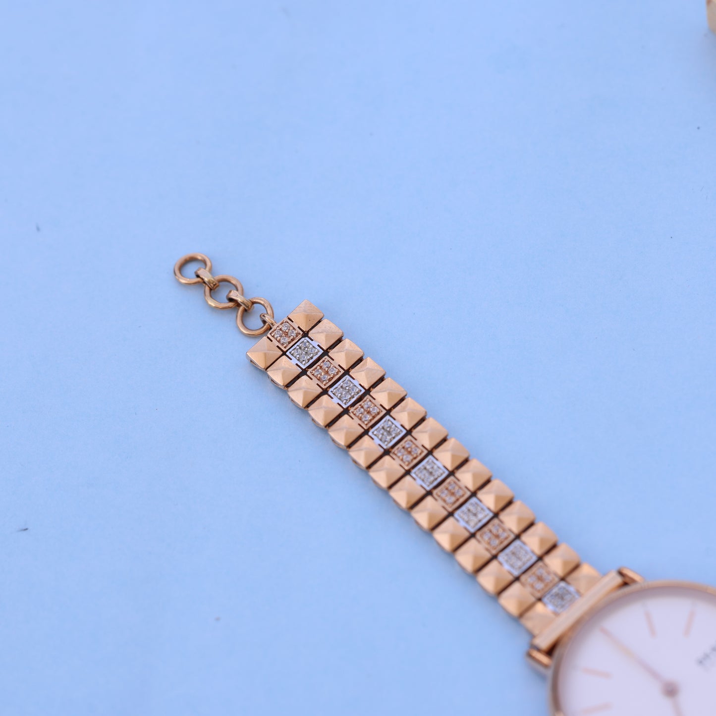 Stunning Skagen Women’s Rose Gold Watch – American Diamond Accents | Elegant Timepiece