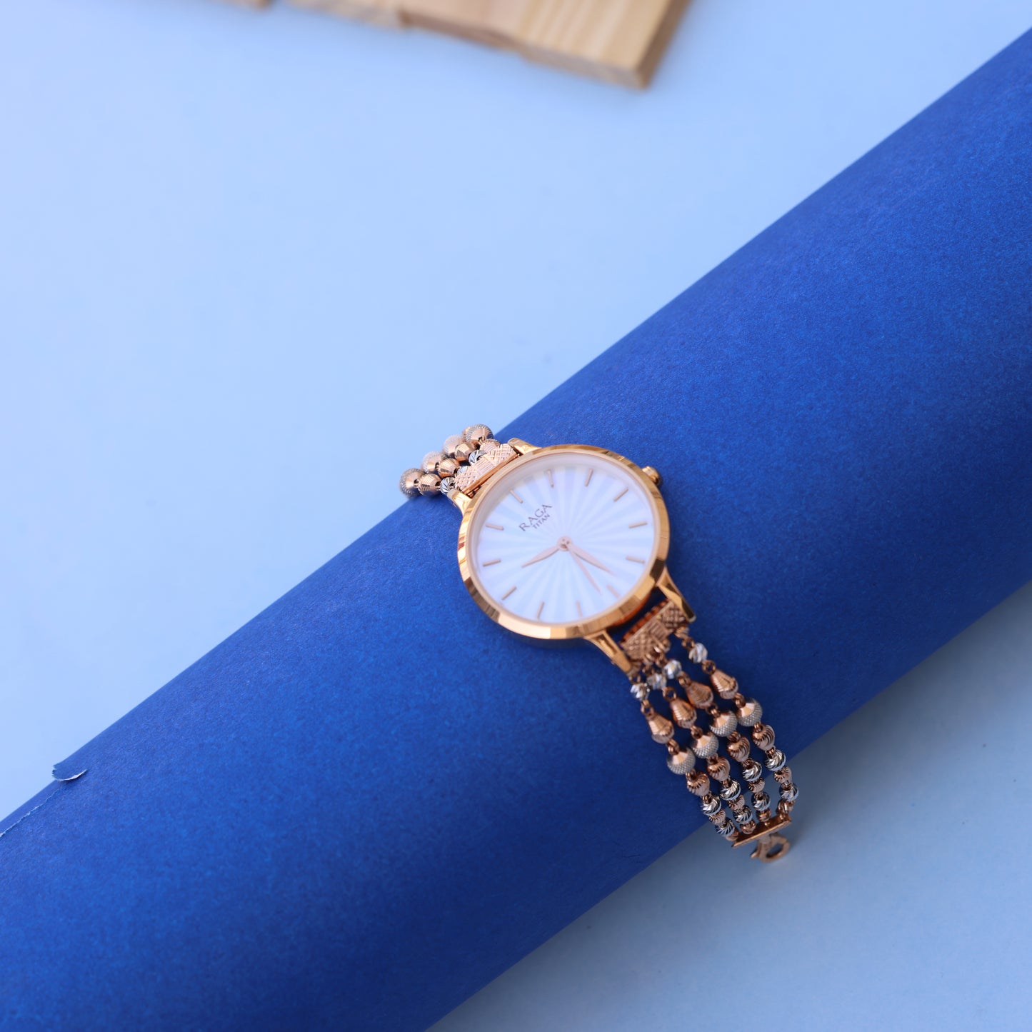 Elegant Raga Women’s Gold Watch – Designer Pearl Chain Strap | Premium Ethnic Style By Nakrani Gold