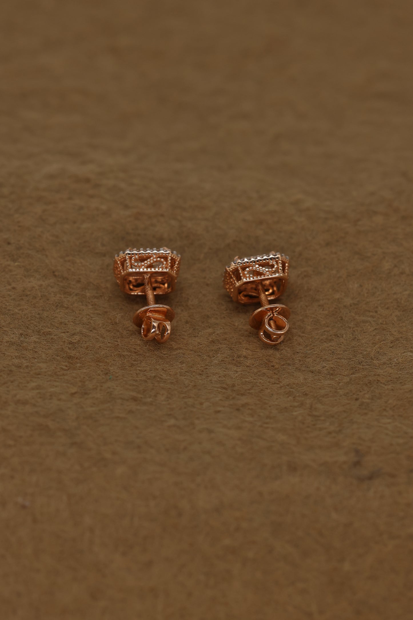 Exquisite Rose Gold Cluster Stud Earrings with Brilliant Diamonds