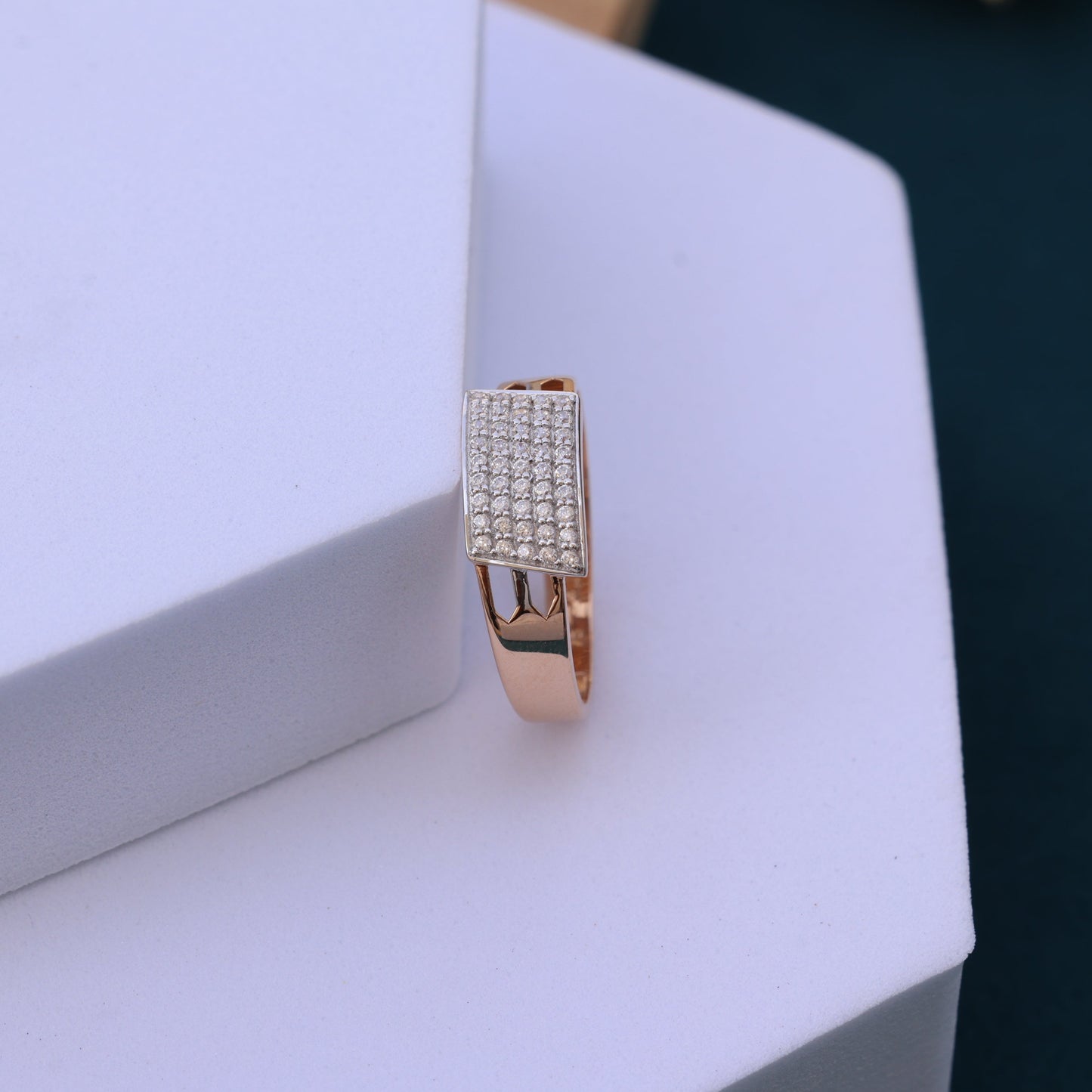 Luxurious Curved Panel Moissanite Ring | Men's Elegant Rose Gold Finish