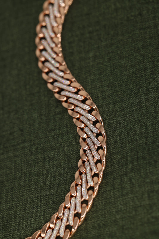 Luxurious Rose Gold Diamond Cuban Link Bracelet with Secure Box Clasp – Classic Chain Design