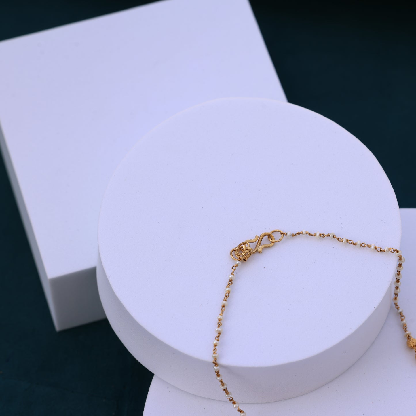 Gold Necklace –Elegant Red Bead Traditional Jewelry