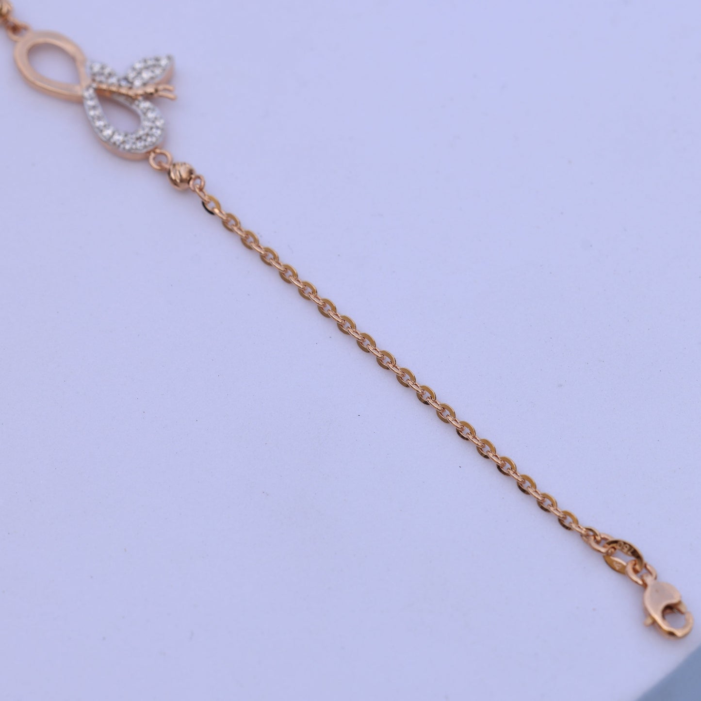 Gold Women Bracelet – Lightweight & Stylish