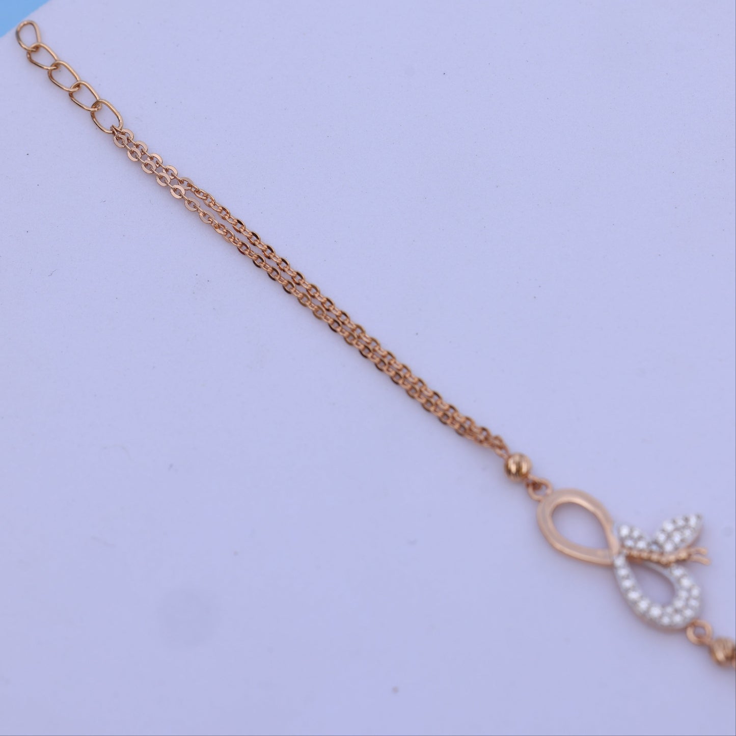 Gold Women Bracelet – Lightweight & Stylish