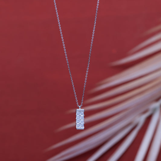 Elegant 92.5 Sterling Silver Chain Necklace with Moissanite Diamonds