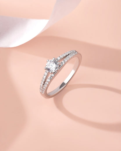 925 Sterling Silver Split Shank Solitaire Ring Hallmark American Diamond