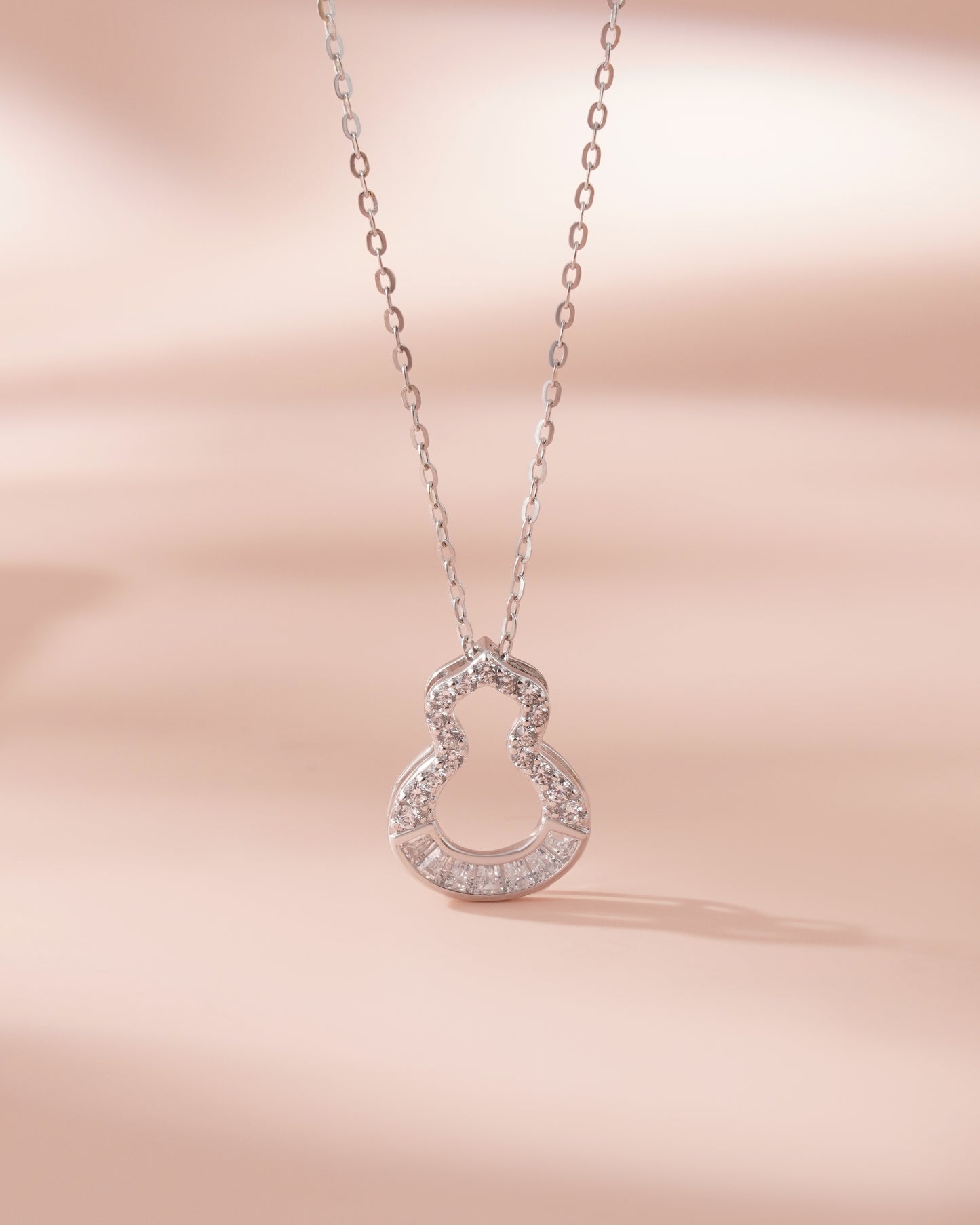 Silver Wulu Gourd Pendant Chain / Baguette American Diamonds