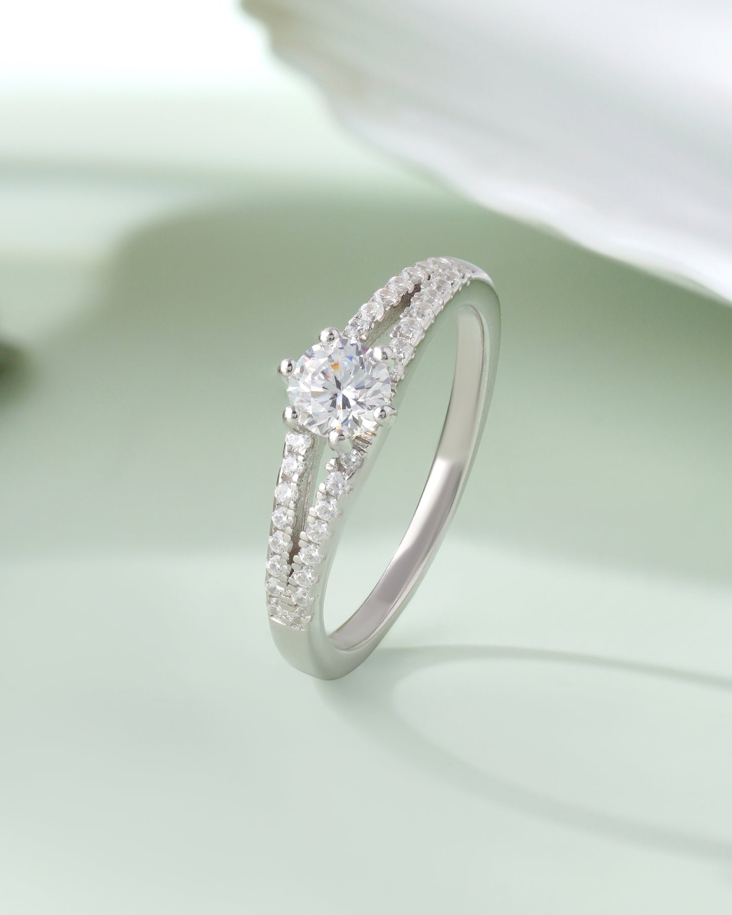 925 Sterling Silver Split Shank Solitaire Ring Hallmark American Diamond