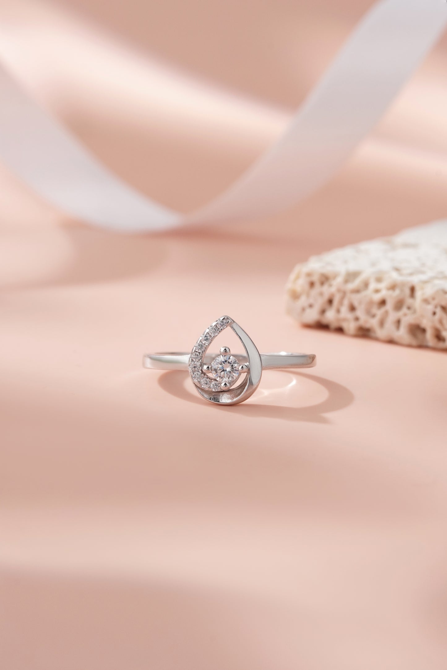 925 Sterling Silver Women Ring American Diamond Moissanite Promise Band