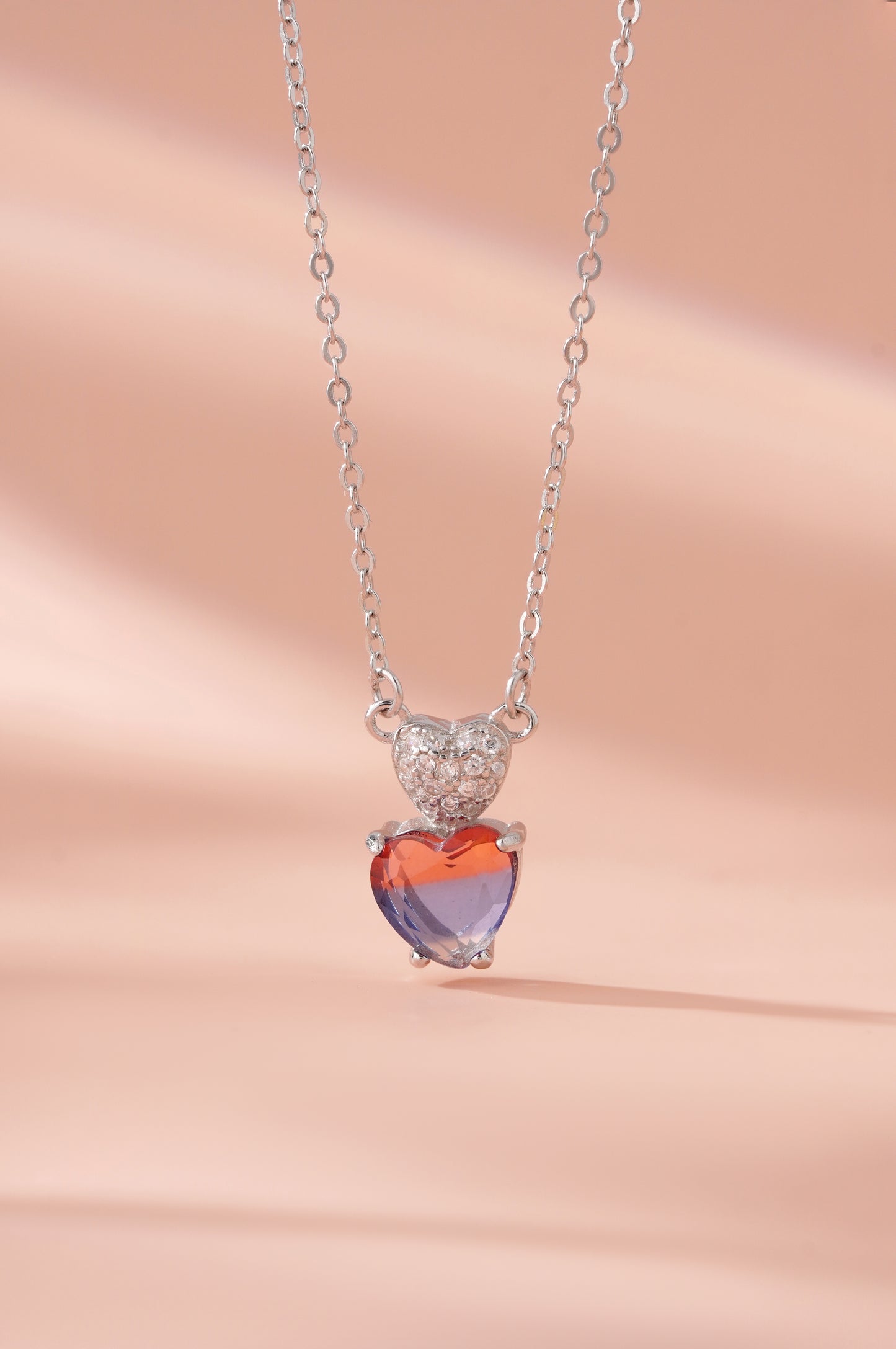 Elegant 925 Sterling Silver Gradient Heart Pendant Necklace for Women