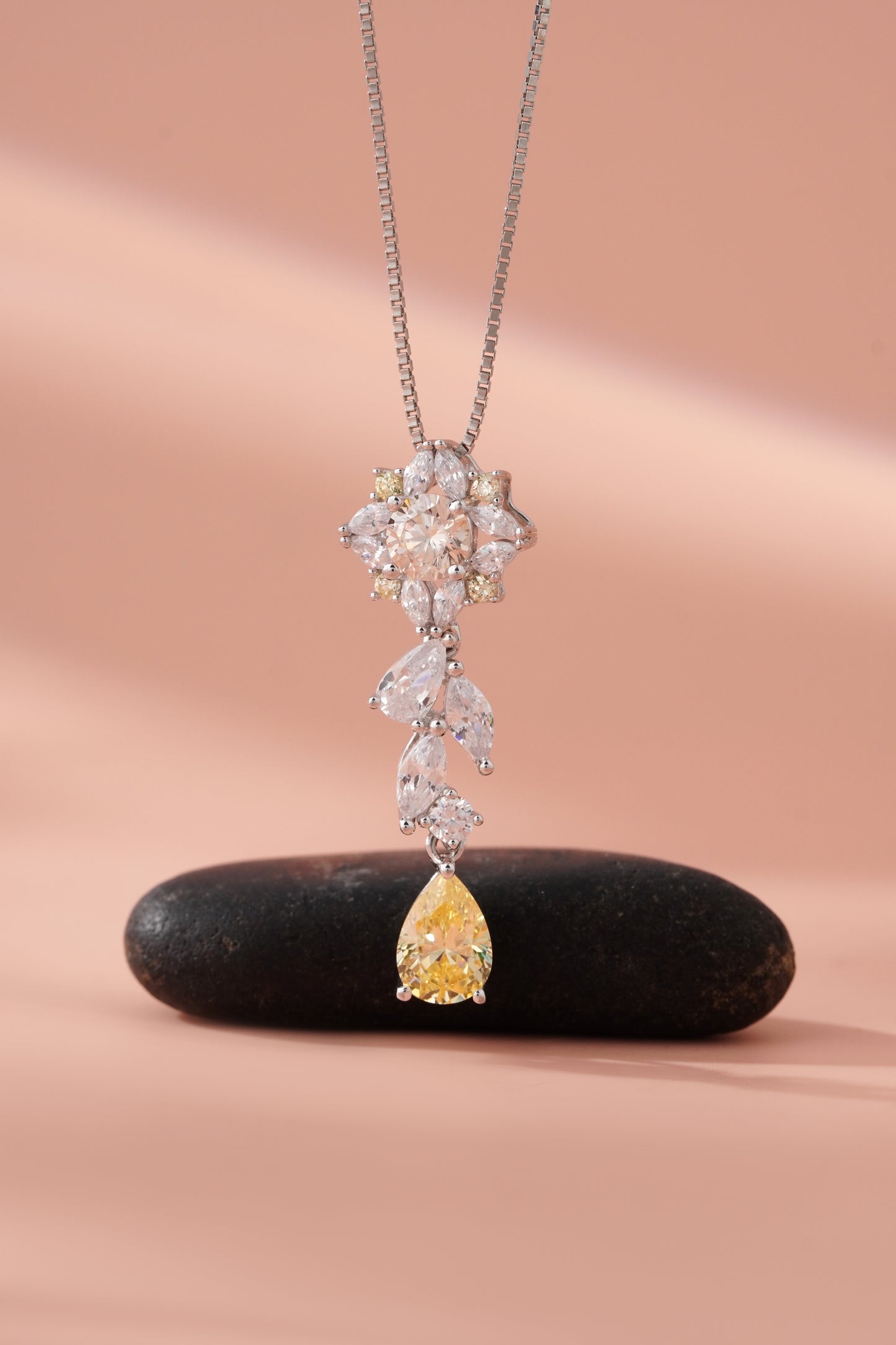 Yellow Pear Cut Diamond Flower Pendant 925 Silver Chain