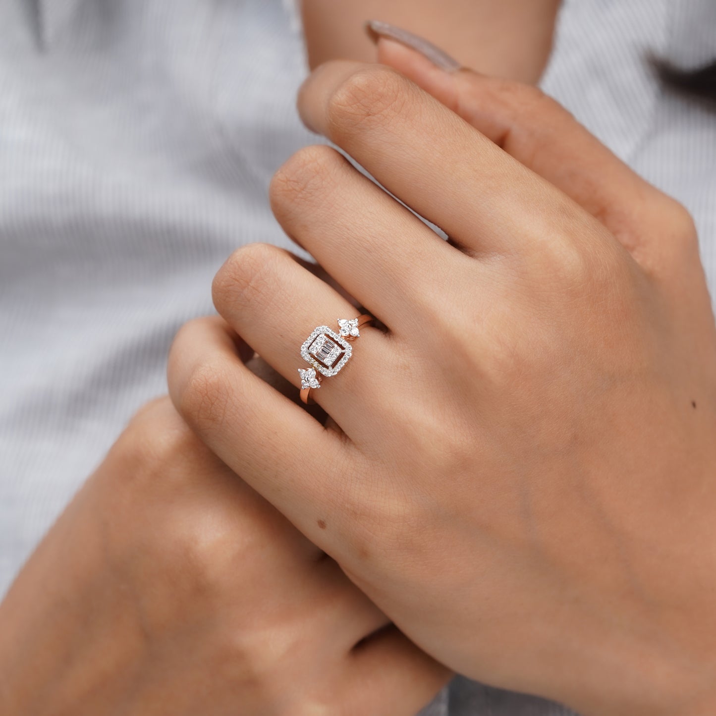 Elegant Moissanite Diamond Ring