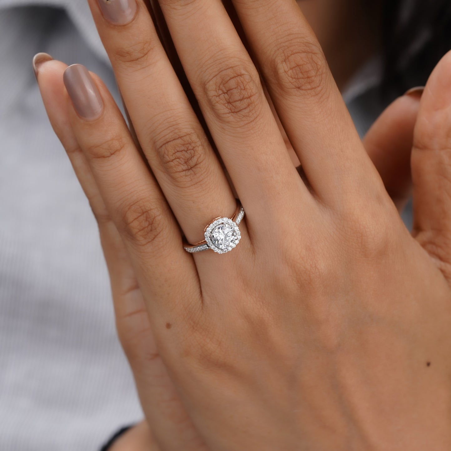 Luxury Halo Moissanite Diamond Ring