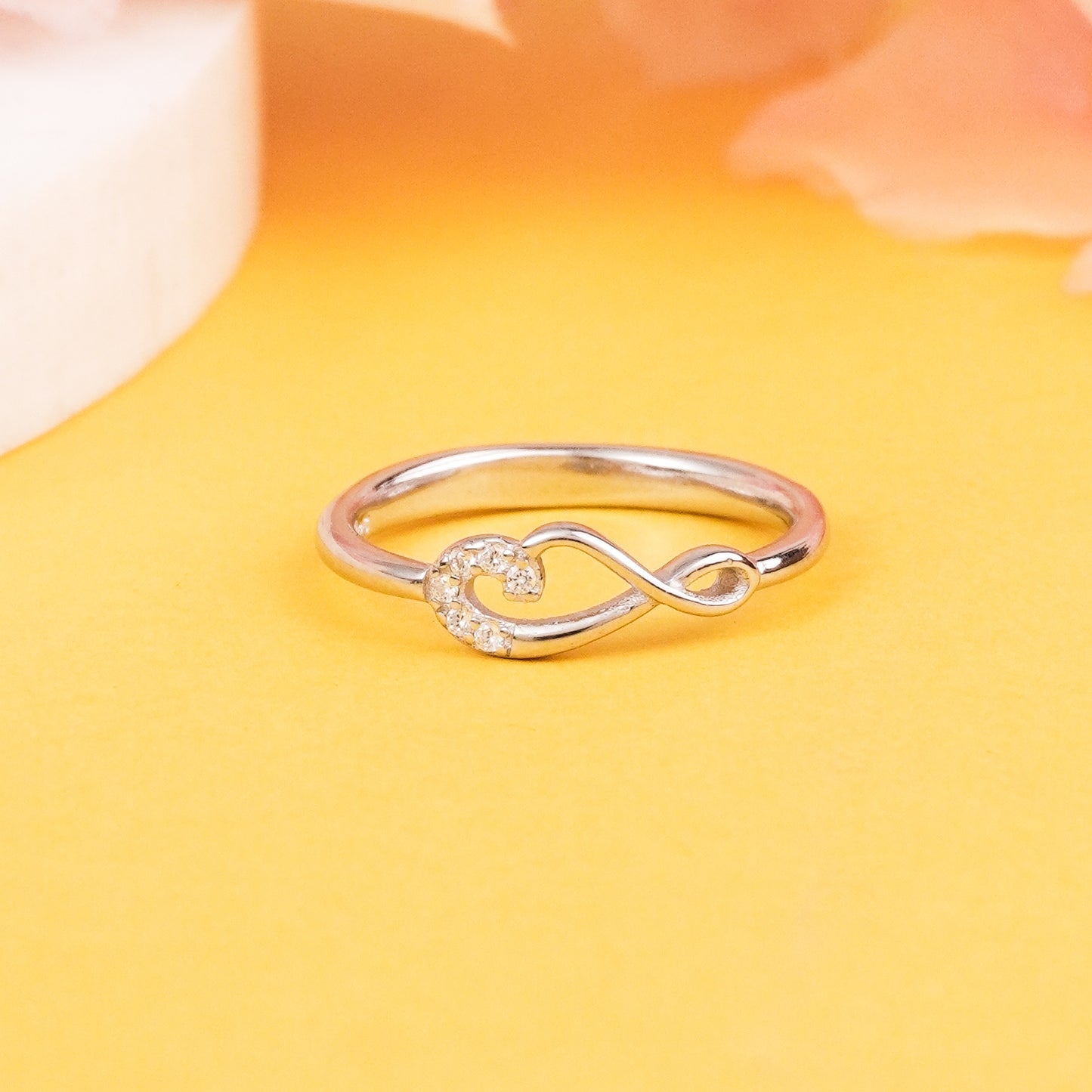 925 Sterling Silver Moissanite Diamond Infinity Ring