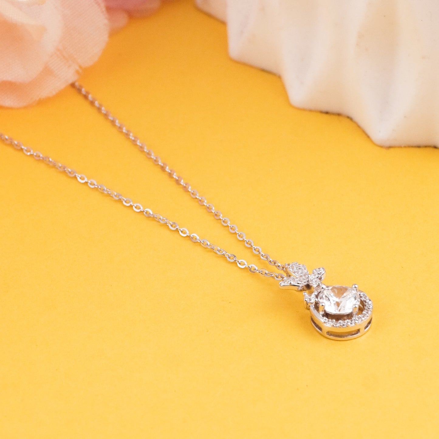 Teardrop Pendant Necklace in 925 Sterling Silver