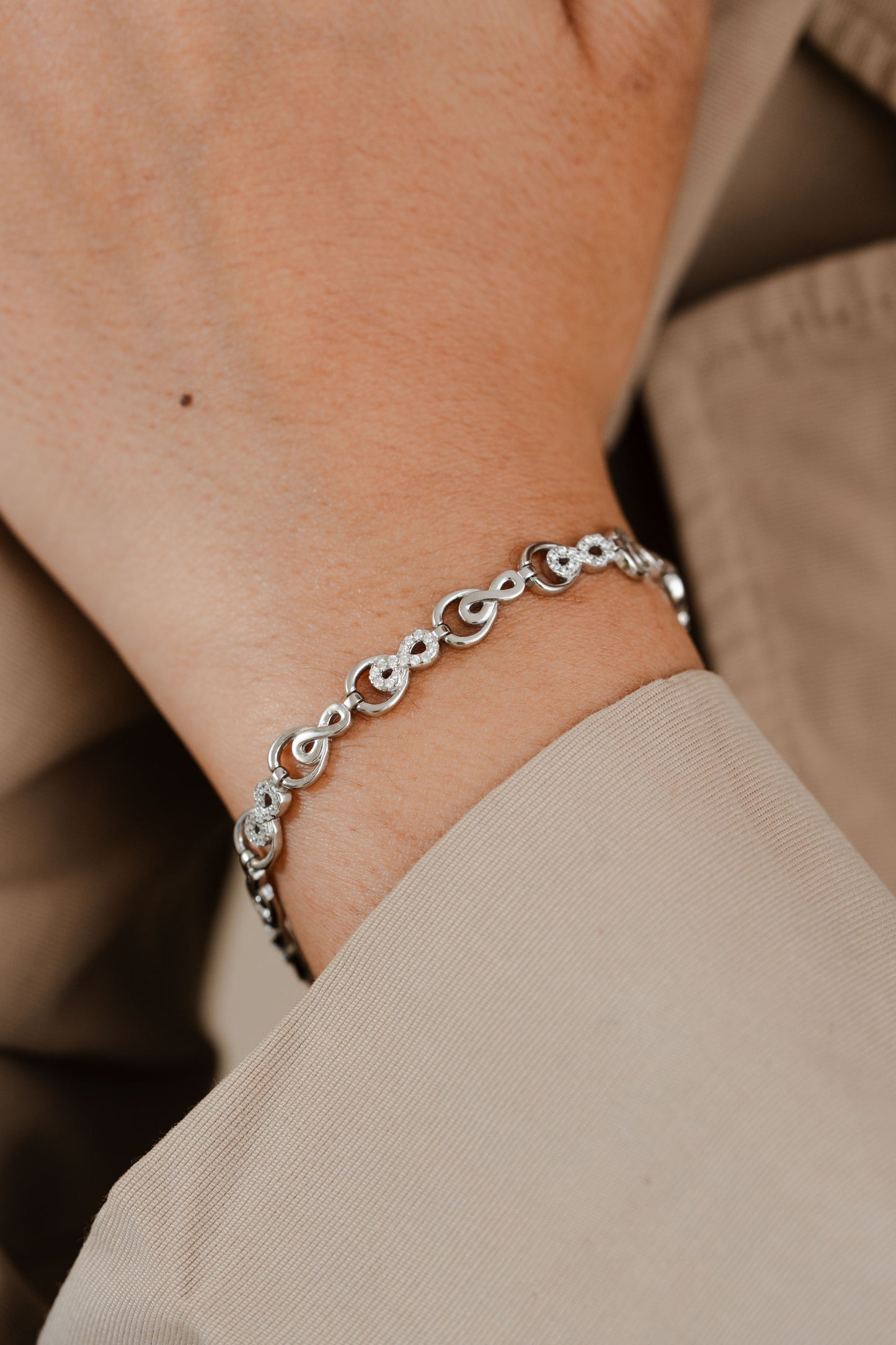 Silver Infinity Link Bracelet Women American Diamond Adjustable Gift